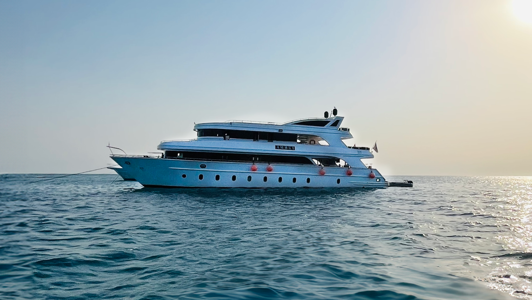 Amber 1 yacht thumbnail